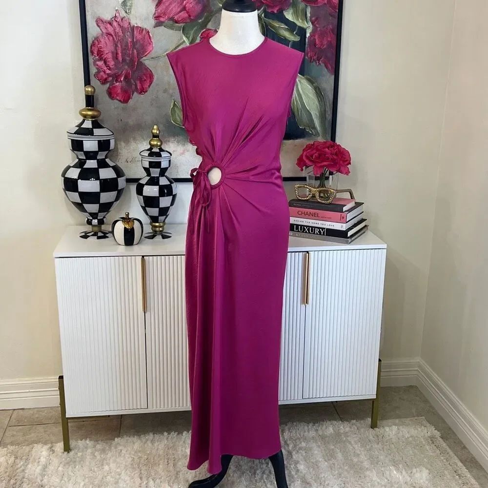 House of Harlow 1960 Ruched Cut-Out Keyhole Back Satin Maxi Dress Pink Small